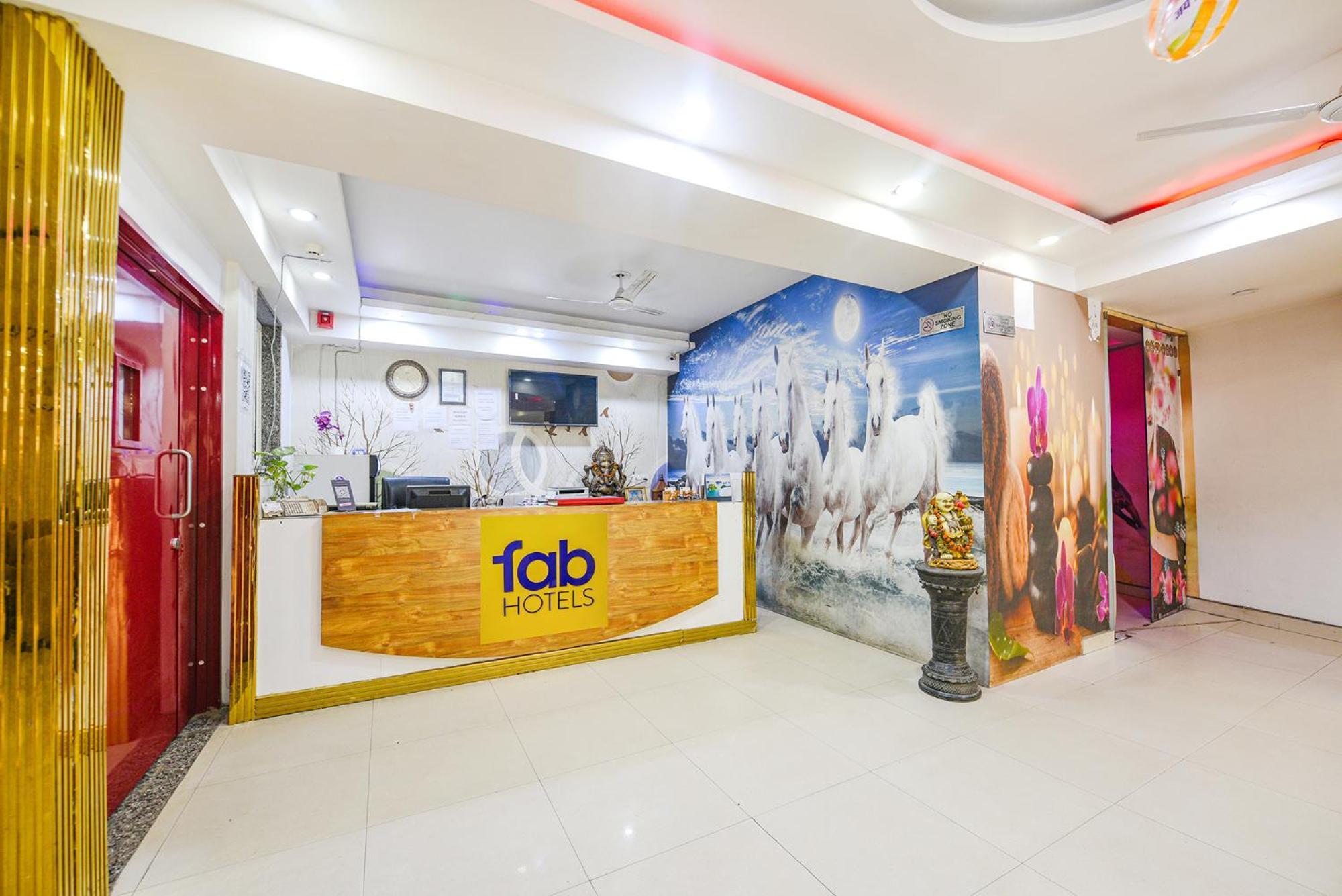 Fabhotel Aman Inn Near Igi Airport Нью-Дели Экстерьер фото